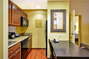 Homewood Suites by Hilton kitchenette